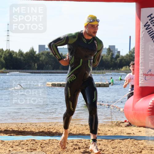 07.09.2025 - 19. Norderstedt Triathlon Luisa Fischer http://msf.ph/oto/8750122 07.09.2025 11:13:40 Schwimmen 1383 meine-sportfotos.de