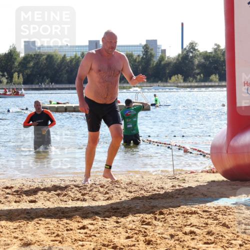07.09.2025 - 19. Norderstedt Triathlon Luisa Fischer http://msf.ph/oto/8750144 07.09.2025 15:18:22 Schwimmen 1516 meine-sportfotos.de