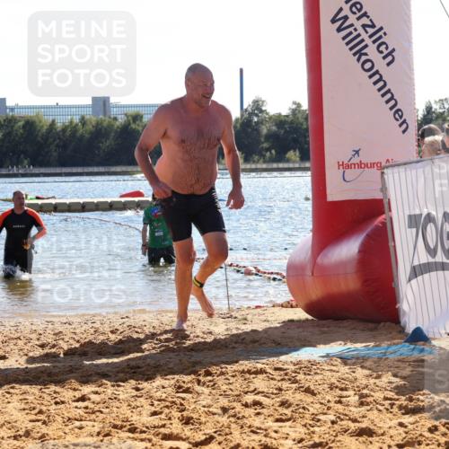 07.09.2025 - 19. Norderstedt Triathlon Luisa Fischer http://msf.ph/oto/8750151 07.09.2025 15:18:23 Schwimmen 1516 meine-sportfotos.de