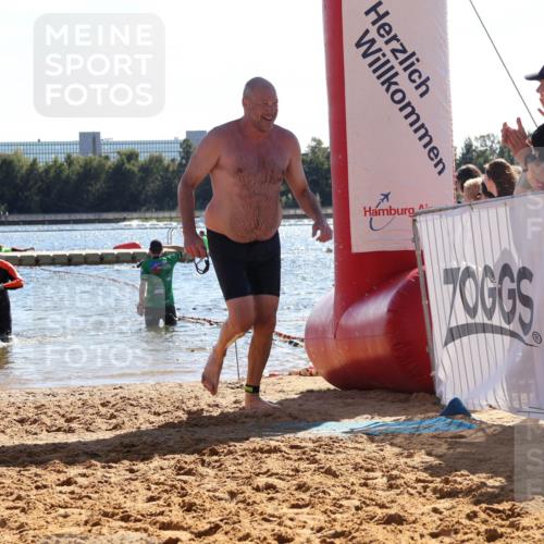 07.09.2025 - 19. Norderstedt Triathlon Luisa Fischer http://msf.ph/oto/8750153 07.09.2025 15:18:23 Schwimmen 1516 meine-sportfotos.de