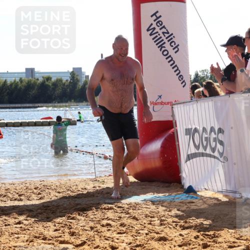 07.09.2025 - 19. Norderstedt Triathlon Luisa Fischer http://msf.ph/oto/8750157 07.09.2025 15:18:24 Schwimmen 1516 meine-sportfotos.de