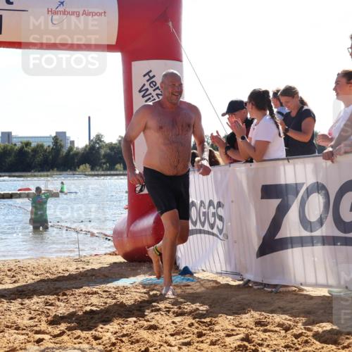 07.09.2025 - 19. Norderstedt Triathlon Luisa Fischer http://msf.ph/oto/8750165 07.09.2025 15:18:24 Schwimmen 1516 meine-sportfotos.de