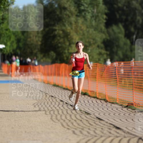 07.09.2025 - 19. Norderstedt Triathlon Michael Strokosch http://msf.ph/oto/8750170 07.09.2025 09:52:44 Laufen 620 meine-sportfotos.de