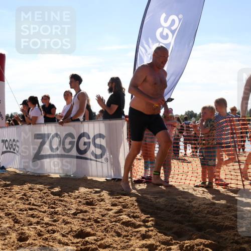 07.09.2025 - 19. Norderstedt Triathlon Luisa Fischer http://msf.ph/oto/8750180 07.09.2025 15:18:26 Schwimmen 1516 meine-sportfotos.de