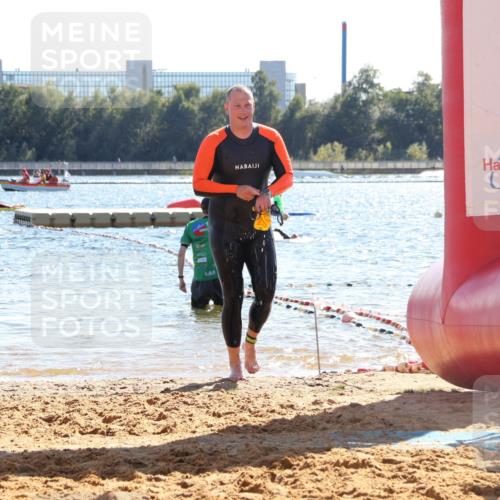 07.09.2025 - 19. Norderstedt Triathlon Luisa Fischer http://msf.ph/oto/8750196 07.09.2025 15:18:29 Schwimmen 381, 1516 meine-sportfotos.de