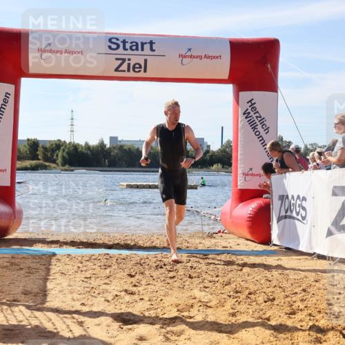 07.09.2025 - 19. Norderstedt Triathlon Luisa Fischer http://msf.ph/oto/8750256 07.09.2025 11:14:29 Schwimmen 154 meine-sportfotos.de