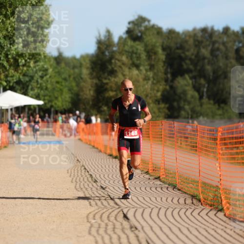 07.09.2025 - 19. Norderstedt Triathlon Michael Strokosch http://msf.ph/oto/8750258 07.09.2025 10:29:41 Laufen 1148 meine-sportfotos.de