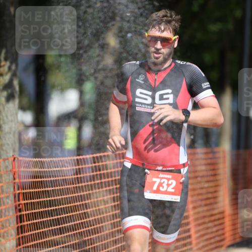 07.09.2025 - 19. Norderstedt Triathlon Michael Strokosch http://msf.ph/oto/8750261 07.09.2025 12:43:09 Laufen 732, 1294, 1351 meine-sportfotos.de