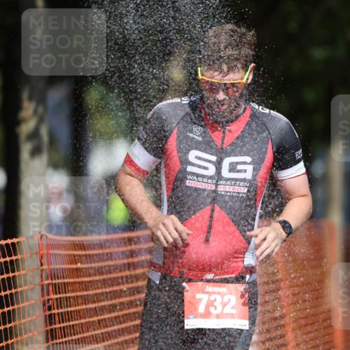 07.09.2025 - 19. Norderstedt Triathlon Michael Strokosch http://msf.ph/oto/8750287 07.09.2025 12:43:10 Laufen 732, 818, 1294, 1351, 1379 meine-sportfotos.de