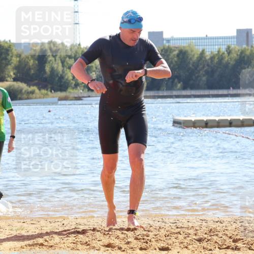 07.09.2025 - 19. Norderstedt Triathlon Luisa Fischer http://msf.ph/oto/8750299 07.09.2025 15:19:33 Schwimmen 371, 386, 1452 meine-sportfotos.de