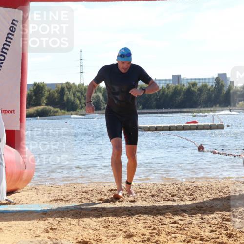 07.09.2025 - 19. Norderstedt Triathlon Luisa Fischer http://msf.ph/oto/8750311 07.09.2025 15:19:34 Schwimmen 371, 386, 1452 meine-sportfotos.de