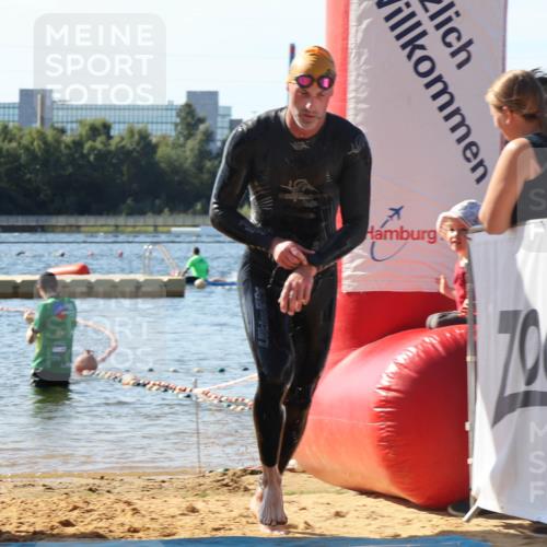 07.09.2025 - 19. Norderstedt Triathlon Luisa Fischer http://msf.ph/oto/8750312 07.09.2025 11:15:07 Schwimmen 819 meine-sportfotos.de