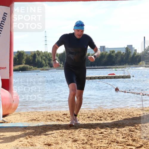 07.09.2025 - 19. Norderstedt Triathlon Luisa Fischer http://msf.ph/oto/8750317 07.09.2025 15:19:35 Schwimmen 371, 386, 1452 meine-sportfotos.de