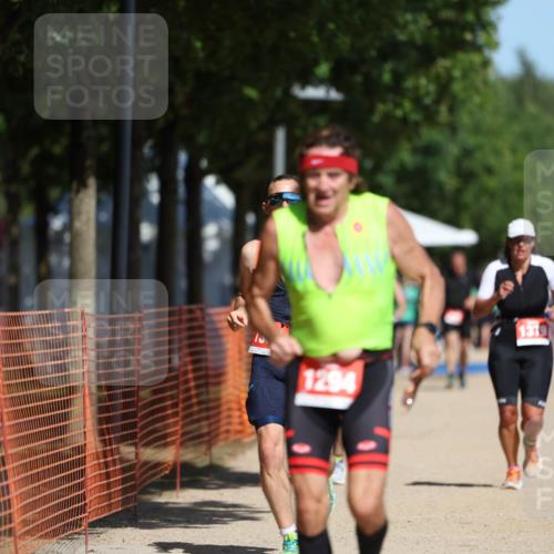 07.09.2025 - 19. Norderstedt Triathlon Michael Strokosch http://msf.ph/oto/8750320 07.09.2025 12:43:12 Laufen 732, 818, 1294, 1351, 1379 meine-sportfotos.de