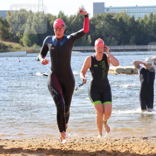 07.09.2025 - 19. Norderstedt Triathlon Luisa Fischer http://msf.ph/oto/8750357 07.09.2025 11:15:35 Schwimmen 768, 1258, 1333 meine-sportfotos.de