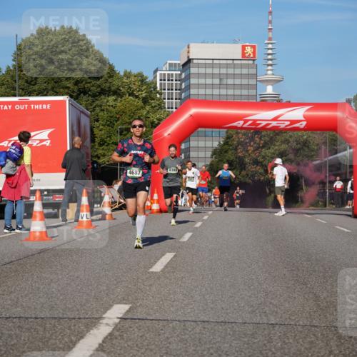 07.09.2025 - BARMER Alsterlauf Yannick Fuchs http://msf.ph/oto/8750431 07.09.2025 09:34:53 Laufen 8389, 4687, 2015 meine-sportfotos.de