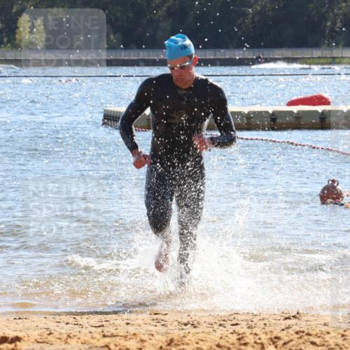 07.09.2025 - 19. Norderstedt Triathlon Luisa Fischer http://msf.ph/oto/8750452 07.09.2025 15:26:04 Schwimmen 504 meine-sportfotos.de