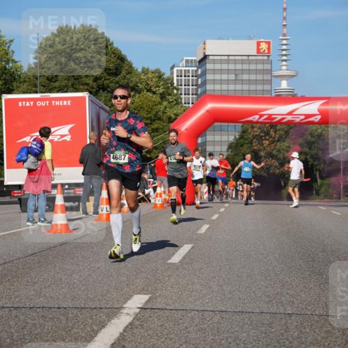 07.09.2025 - BARMER Alsterlauf Yannick Fuchs http://msf.ph/oto/8750459 07.09.2025 09:34:54 Laufen 4687, 838, 5763 meine-sportfotos.de
