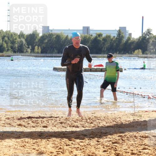 07.09.2025 - 19. Norderstedt Triathlon Luisa Fischer http://msf.ph/oto/8750472 07.09.2025 15:26:06 Schwimmen 504 meine-sportfotos.de