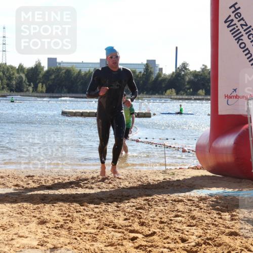 07.09.2025 - 19. Norderstedt Triathlon Luisa Fischer http://msf.ph/oto/8750478 07.09.2025 15:26:06 Schwimmen 504 meine-sportfotos.de