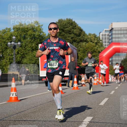 07.09.2025 - BARMER Alsterlauf Yannick Fuchs http://msf.ph/oto/8750490 07.09.2025 09:34:55 Laufen 4687, 838 meine-sportfotos.de