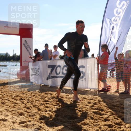 07.09.2025 - 19. Norderstedt Triathlon Luisa Fischer http://msf.ph/oto/8750505 07.09.2025 15:26:09 Schwimmen 504 meine-sportfotos.de