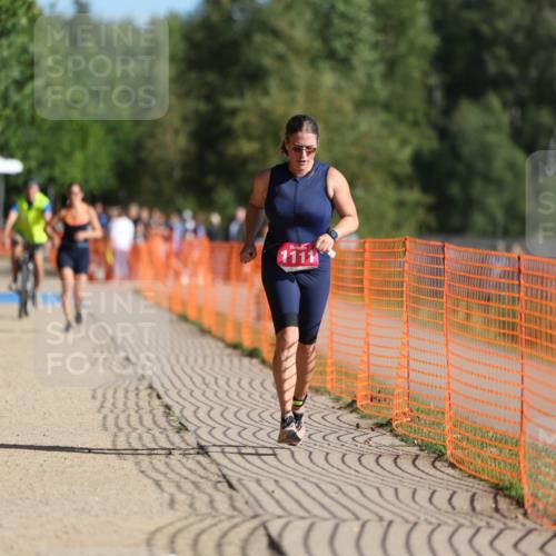07.09.2025 - 19. Norderstedt Triathlon Michael Strokosch http://msf.ph/oto/8750544 07.09.2025 10:30:16 Laufen 1111 meine-sportfotos.de