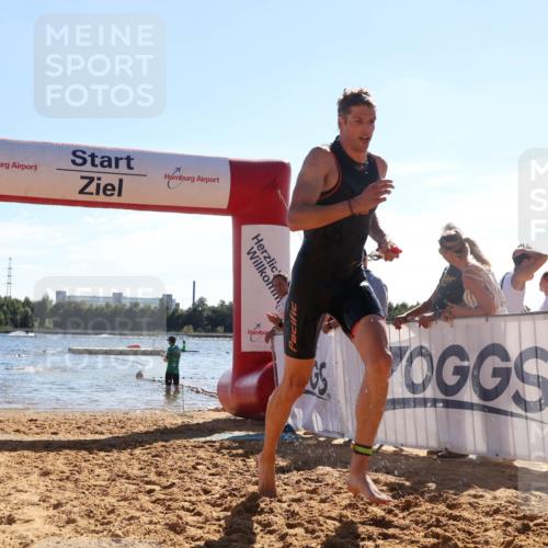 07.09.2025 - 19. Norderstedt Triathlon Luisa Fischer http://msf.ph/oto/8750557 07.09.2025 15:27:10 Schwimmen 522 meine-sportfotos.de