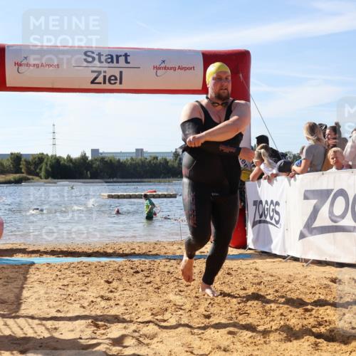 07.09.2025 - 19. Norderstedt Triathlon Luisa Fischer http://msf.ph/oto/8750602 07.09.2025 11:16:05 Schwimmen 186, 190, 1348, 1363 meine-sportfotos.de