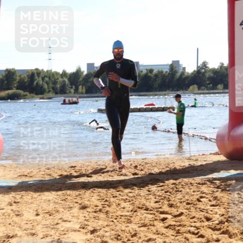 07.09.2025 - 19. Norderstedt Triathlon Luisa Fischer http://msf.ph/oto/8750620 07.09.2025 15:27:41 Schwimmen 514 meine-sportfotos.de