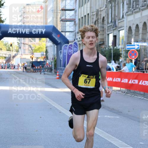 07.09.2025 - BARMER Alsterlauf Strokosch-Dieckow http://msf.ph/oto/8750665 07.09.2025 11:09:05 Ziel  meine-sportfotos.de
