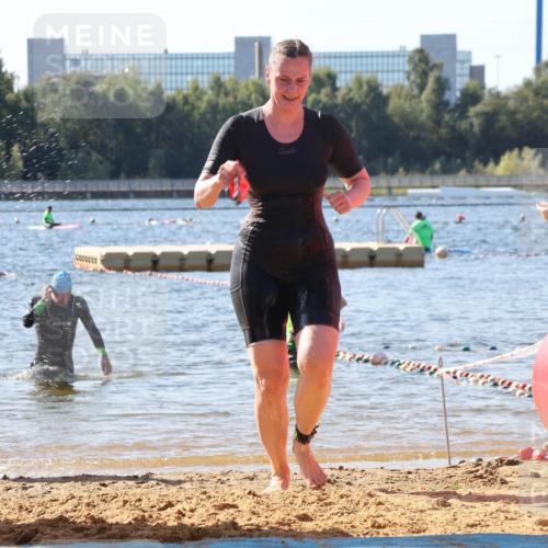 07.09.2025 - 19. Norderstedt Triathlon Luisa Fischer http://msf.ph/oto/8750668 07.09.2025 11:16:26 Schwimmen 281, 793, 1244, 1334 meine-sportfotos.de
