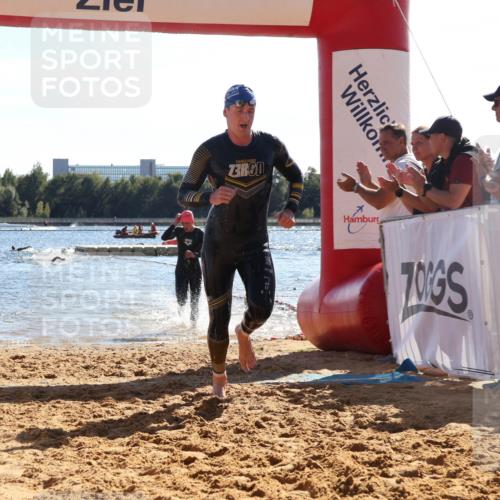 07.09.2025 - 19. Norderstedt Triathlon Luisa Fischer http://msf.ph/oto/8750673 07.09.2025 15:27:54 Schwimmen 514, 517, 537 meine-sportfotos.de