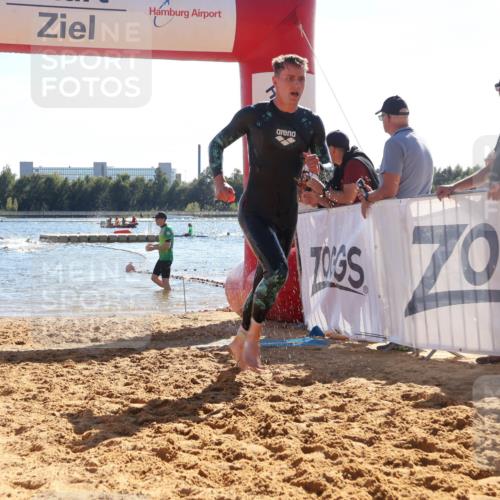 07.09.2025 - 19. Norderstedt Triathlon Luisa Fischer http://msf.ph/oto/8750703 07.09.2025 15:27:57 Schwimmen 517, 537 meine-sportfotos.de