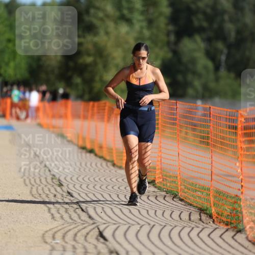07.09.2025 - 19. Norderstedt Triathlon Michael Strokosch http://msf.ph/oto/8750717 07.09.2025 10:30:27 Laufen 1144 meine-sportfotos.de