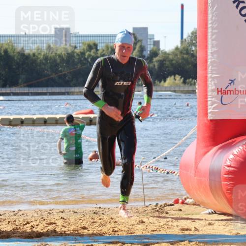 07.09.2025 - 19. Norderstedt Triathlon Luisa Fischer http://msf.ph/oto/8750731 07.09.2025 11:16:33 Schwimmen 281, 793, 837, 1244, 1334 meine-sportfotos.de