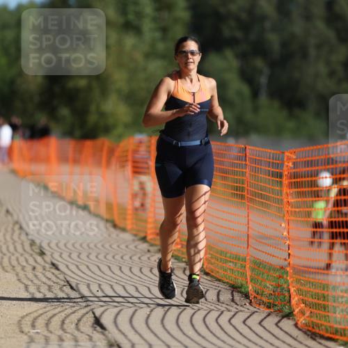 07.09.2025 - 19. Norderstedt Triathlon Michael Strokosch http://msf.ph/oto/8750741 07.09.2025 10:30:28 Laufen 1144 meine-sportfotos.de