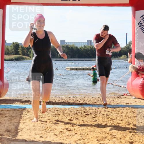 07.09.2025 - 19. Norderstedt Triathlon Luisa Fischer http://msf.ph/oto/8750806 07.09.2025 11:17:09 Schwimmen 280, 1288 meine-sportfotos.de