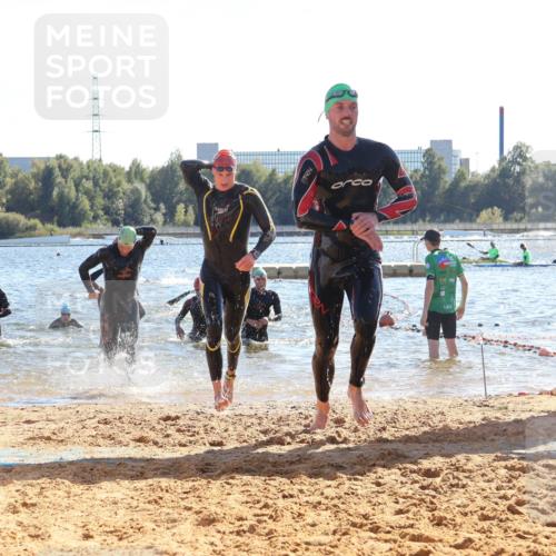 07.09.2025 - 19. Norderstedt Triathlon Luisa Fischer http://msf.ph/oto/8750917 07.09.2025 15:28:41 Schwimmen 499, 501, 510, 513, 527, 541 meine-sportfotos.de