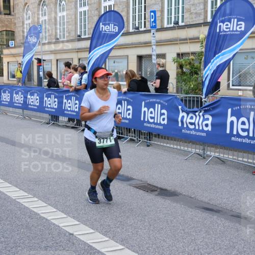07.09.2025 - BARMER Alsterlauf Strokosch-Dieckow http://msf.ph/oto/8750957 07.09.2025 10:15:17 Ziel 2132, 2698, 2950, 3703, 3776, 4007, 4210, 4473, 6047, 6263, 6266, 6267, 6273, 8310, 8482 meine-sportfotos.de