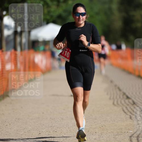 07.09.2025 - 19. Norderstedt Triathlon Michael Strokosch http://msf.ph/oto/8750978 07.09.2025 10:31:49 Laufen 1110, 1119, 1129 meine-sportfotos.de