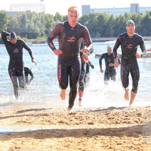 07.09.2025 - 19. Norderstedt Triathlon Luisa Fischer http://msf.ph/oto/8750979 07.09.2025 15:28:47 Schwimmen 487, 501, 506, 510, 527, 538, 539, 541, 549 meine-sportfotos.de