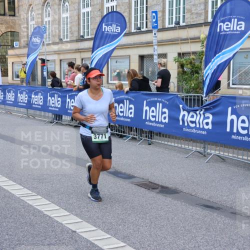 07.09.2025 - BARMER Alsterlauf Strokosch-Dieckow http://msf.ph/oto/8750991 07.09.2025 10:15:17 Ziel 2132, 2698, 2950, 3703, 3776, 4007, 4210, 4473, 6047, 6263, 6266, 6267, 6273, 8310, 8482 meine-sportfotos.de
