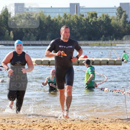 07.09.2025 - 19. Norderstedt Triathlon Luisa Fischer http://msf.ph/oto/8751022 07.09.2025 11:18:24 Schwimmen 253, 278, 1305 meine-sportfotos.de
