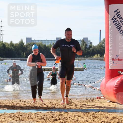 07.09.2025 - 19. Norderstedt Triathlon Luisa Fischer http://msf.ph/oto/8751050 07.09.2025 11:18:26 Schwimmen 148, 253, 278, 1305, 1306 meine-sportfotos.de