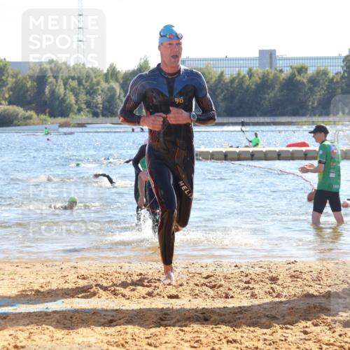 07.09.2025 - 19. Norderstedt Triathlon Luisa Fischer http://msf.ph/oto/8751064 07.09.2025 15:28:59 Schwimmen 487, 506, 512, 521, 523, 534, 538, 539, 549 meine-sportfotos.de