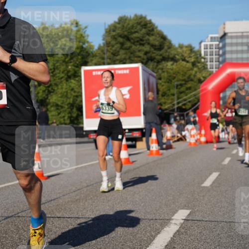 07.09.2025 - BARMER Alsterlauf Yannick Fuchs http://msf.ph/oto/8751068 07.09.2025 09:35:25 Laufen 0, 36, 3079, 6335 meine-sportfotos.de