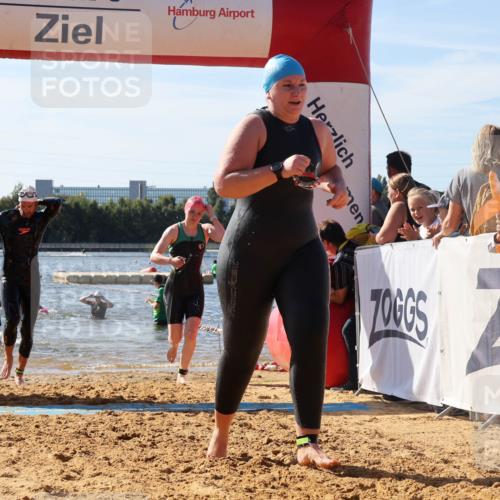 07.09.2025 - 19. Norderstedt Triathlon Luisa Fischer http://msf.ph/oto/8751086 07.09.2025 11:18:30 Schwimmen 148, 253, 278, 1217, 1306 meine-sportfotos.de