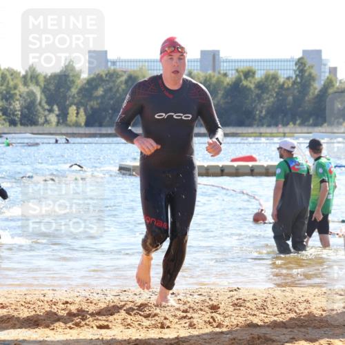 07.09.2025 - 19. Norderstedt Triathlon Luisa Fischer http://msf.ph/oto/8751092 07.09.2025 15:29:03 Schwimmen 512, 521, 523, 534, 538, 549 meine-sportfotos.de