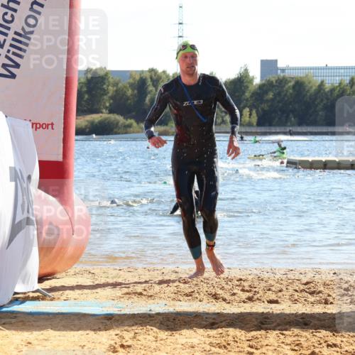 07.09.2025 - 19. Norderstedt Triathlon Luisa Fischer http://msf.ph/oto/8751136 07.09.2025 15:29:09 Schwimmen 512, 521, 528 meine-sportfotos.de